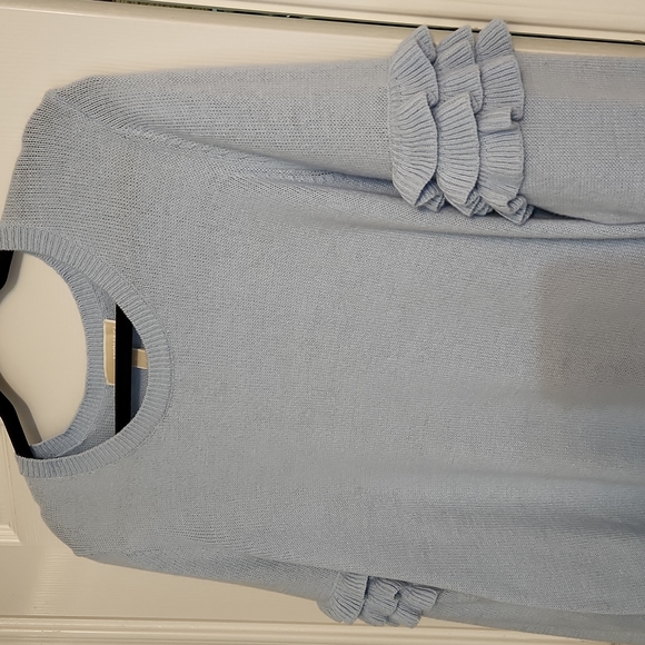 Cotton spring sweater with delicate ruffles on sleeves - Picture 2 of 5